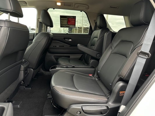 2024 Nissan Pathfinder SL 4WD Premium Package in Kalamazoo, MI - HZ Plainwell Ford