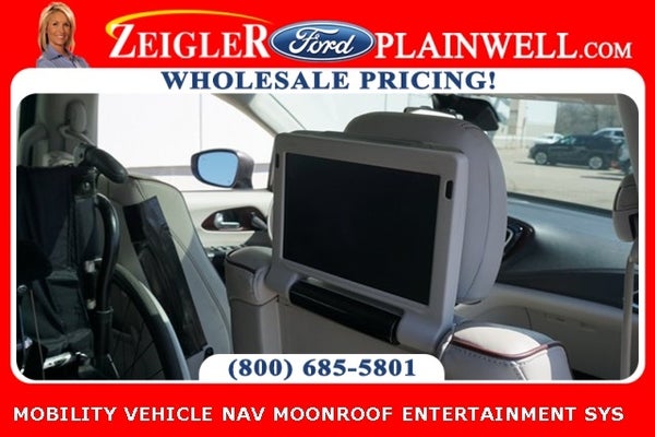 2017 Chrysler Pacifica Limited MOBILITY VEHICLE NAV MOONROOF ENTERTAINMENT SYS in Kalamazoo, MI - HZ Plainwell Ford