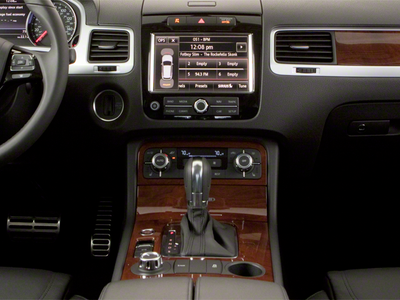 2011 Volkswagen Touareg VR6 FSI Sport