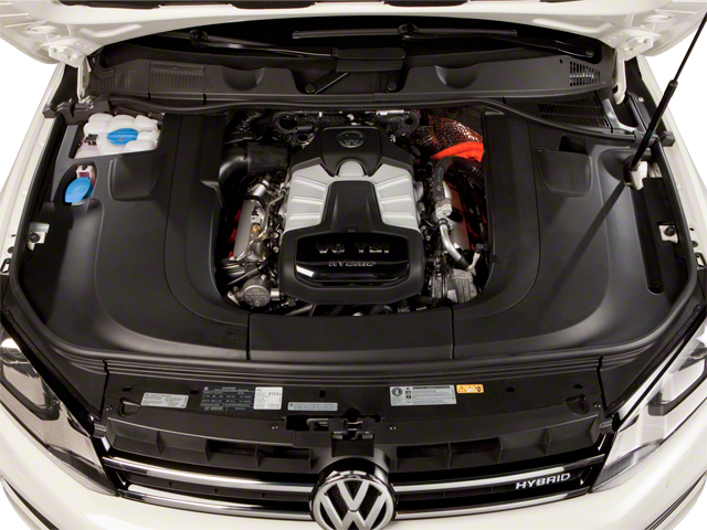 2011 Volkswagen Touareg VR6 FSI Sport