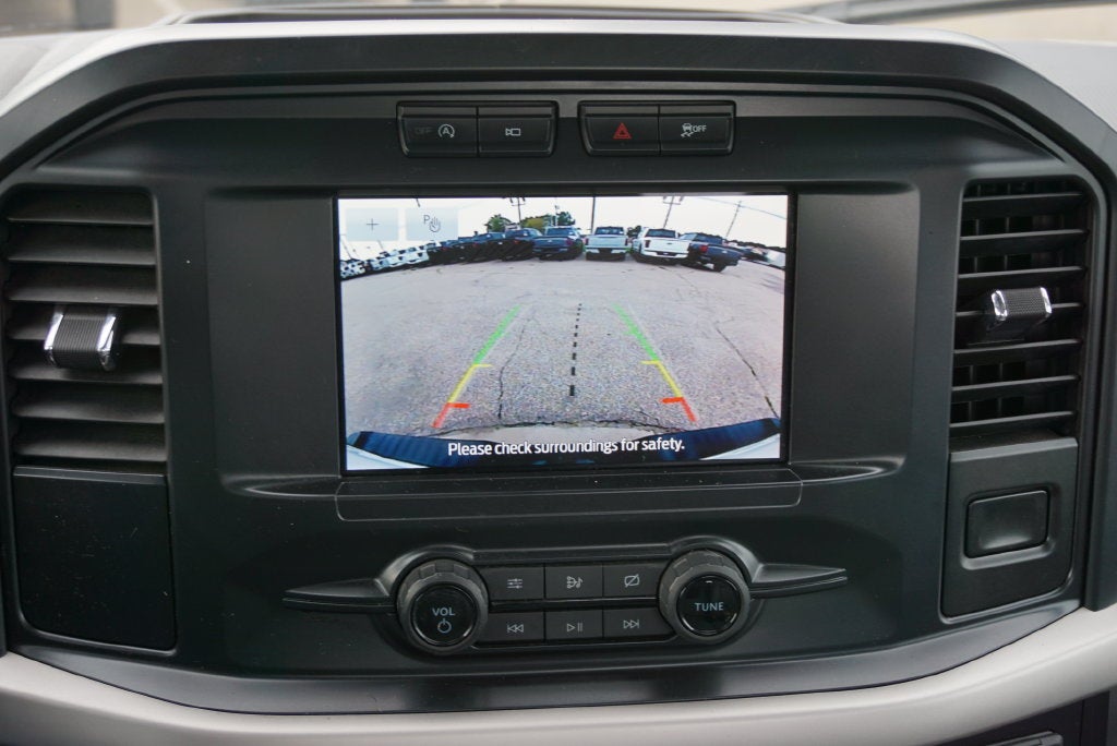 2021 Ford F-150 XL Reg Cab 4x4 Rear Camera