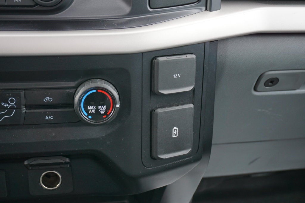 2021 Ford F-150 XL Reg Cab 4x4 Rear Camera