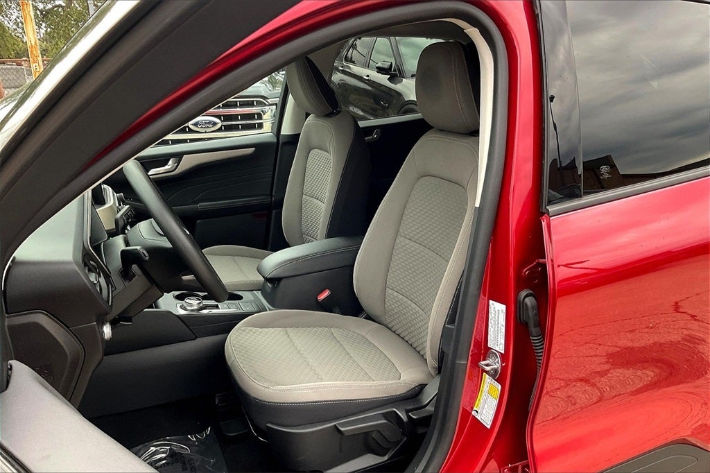 2021 Ford Escape SE Hybrid