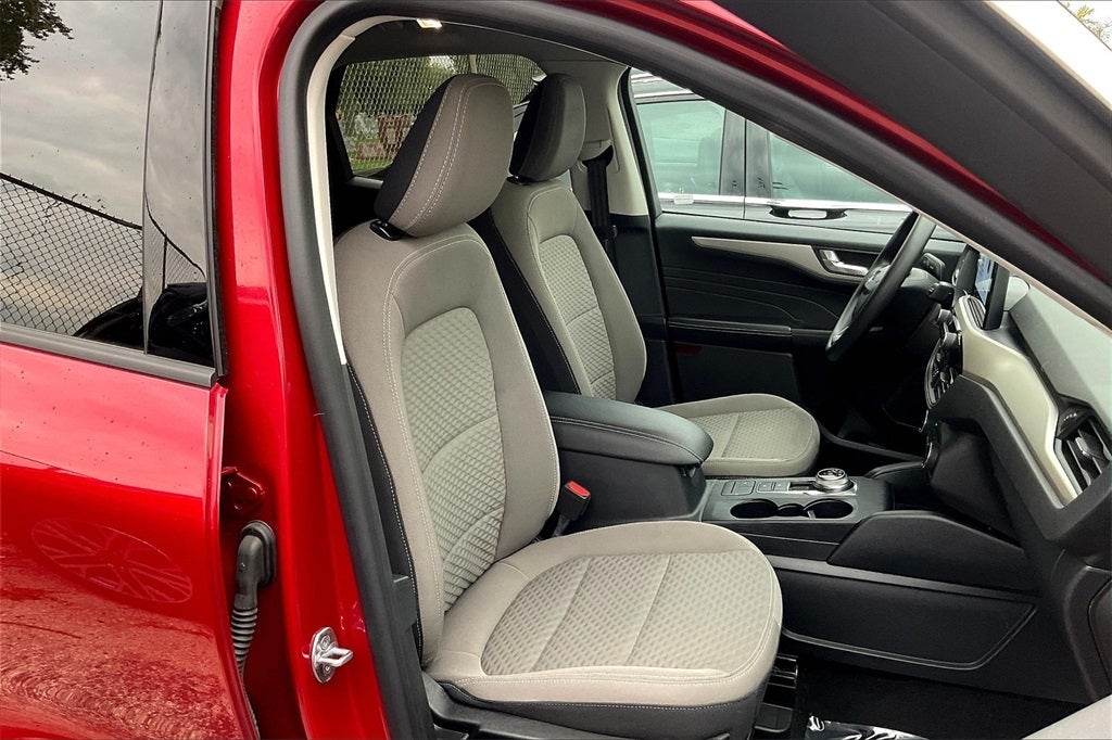 2021 Ford Escape SE Hybrid