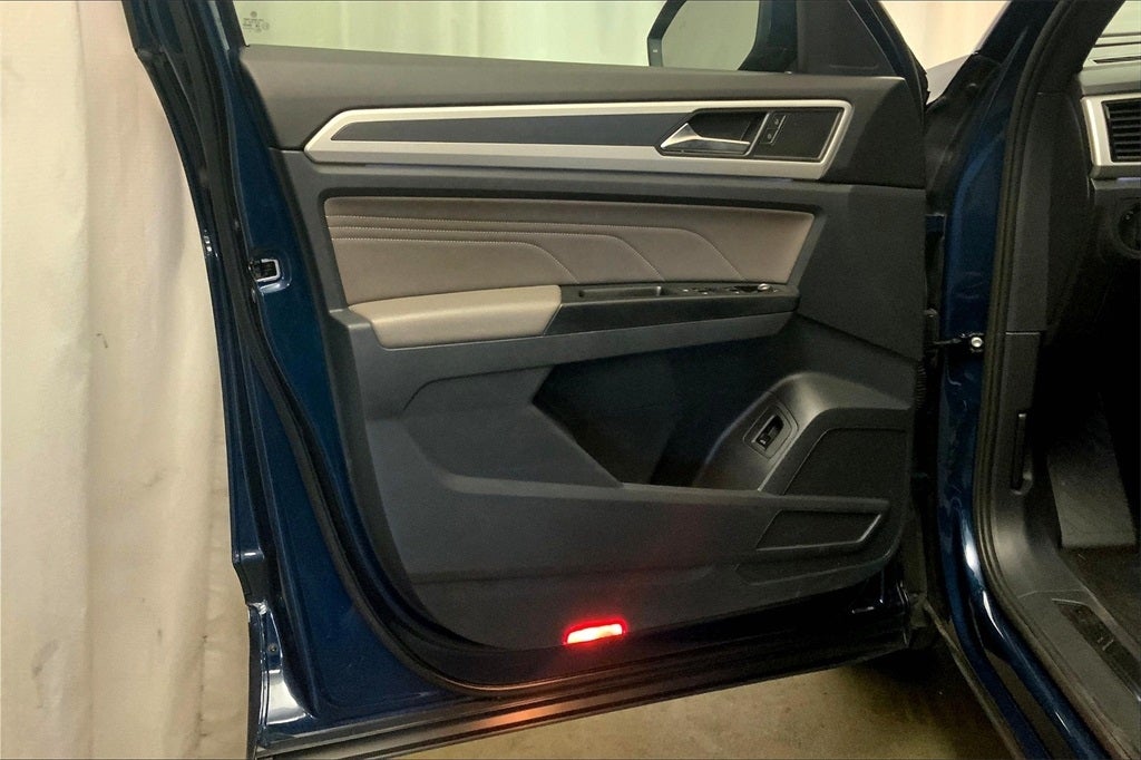 2021 Volkswagen Atlas Cross Sport 3.6L V6 SEL R-Line