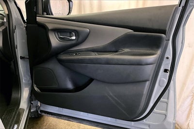 2022 Nissan Murano SV