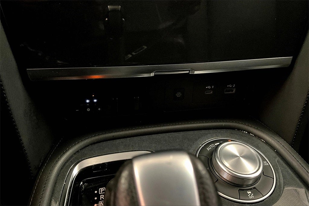 2022 Nissan Armada SV