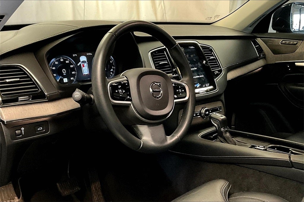 2021 Volvo XC90 T6 Inscription