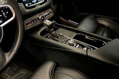 2021 Volvo XC90 T6 Inscription