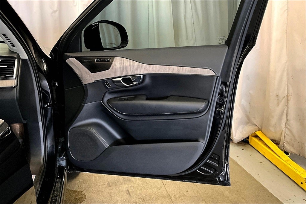 2021 Volvo XC90 T6 Inscription