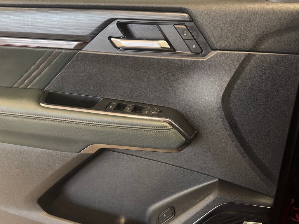 2024 GMC Acadia AT4 AWD