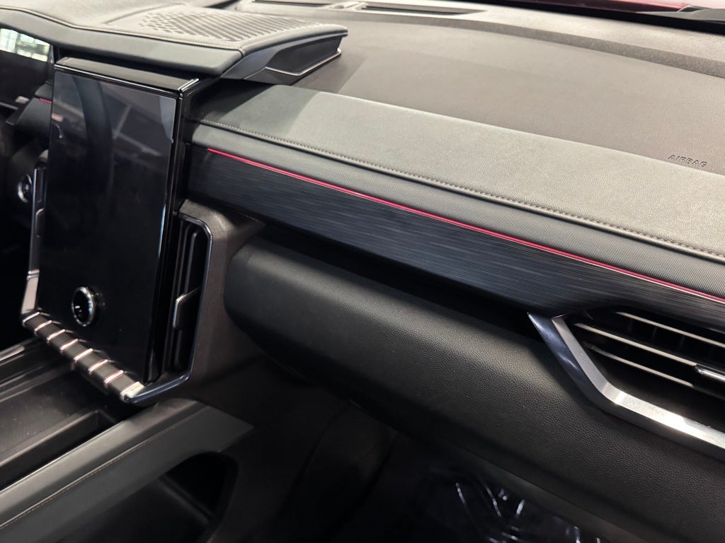 2024 GMC Acadia AT4 AWD