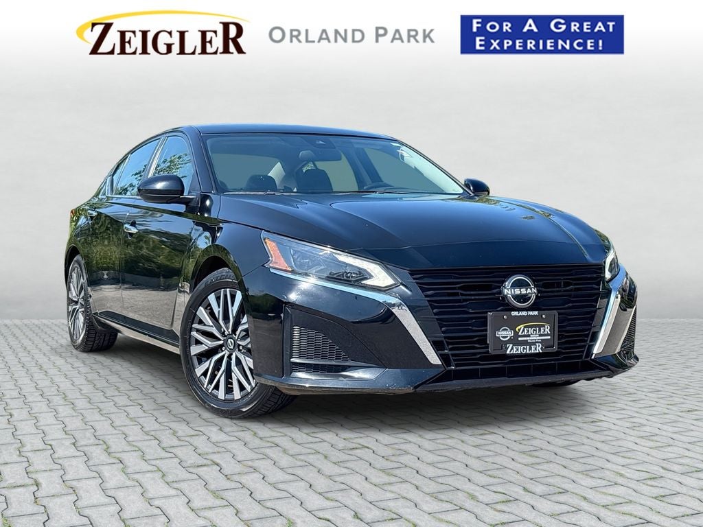 2023 Nissan Altima 2.5 SV FWD