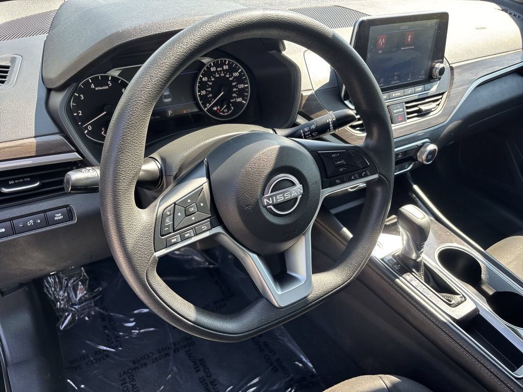 2023 Nissan Altima 2.5 SV FWD