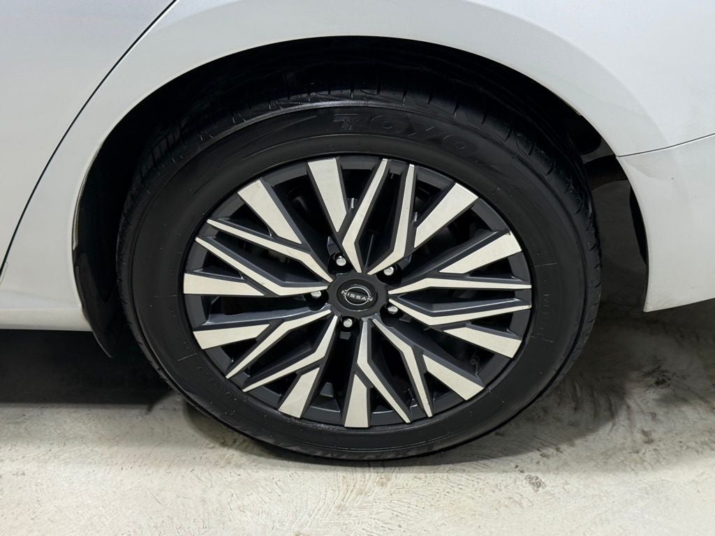 2023 Nissan Altima 2.5 SV AWD