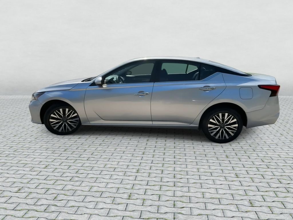 2023 Nissan Altima 2.5 SV AWD