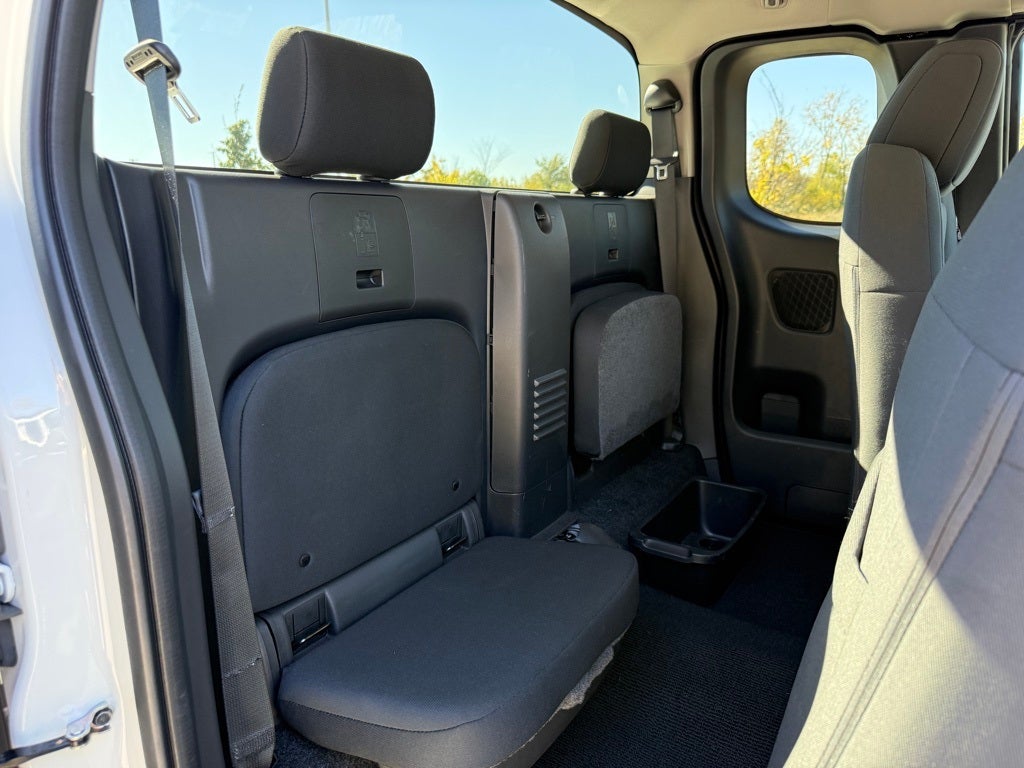 2025 Nissan Frontier S