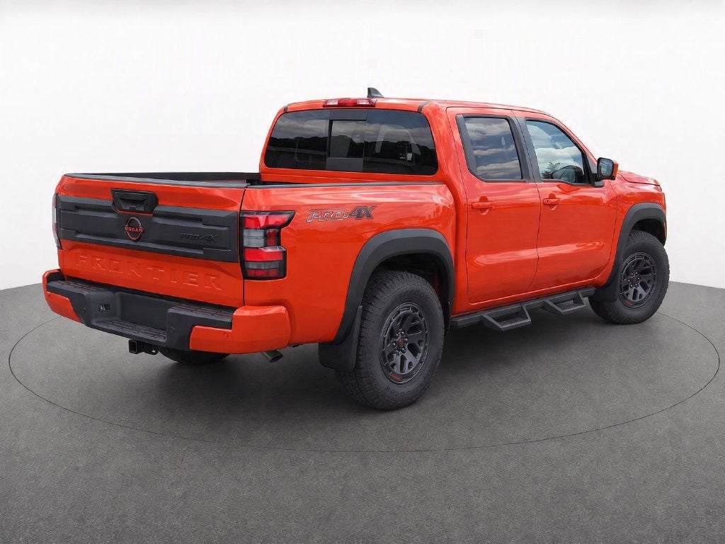 2025 Nissan Frontier PRO-4X 4WD
