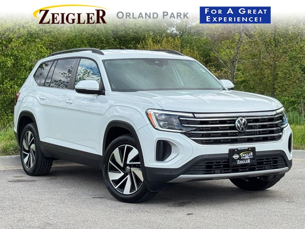 2024 Volkswagen Atlas 2.0T SE w/Technology AWD