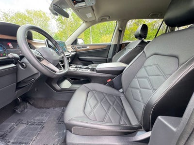 2024 Volkswagen Atlas 2.0T SE w/Technology AWD