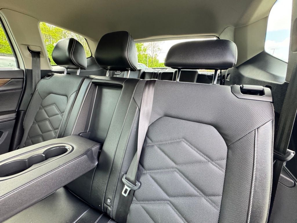 2024 Volkswagen Atlas 2.0T SE w/Technology AWD