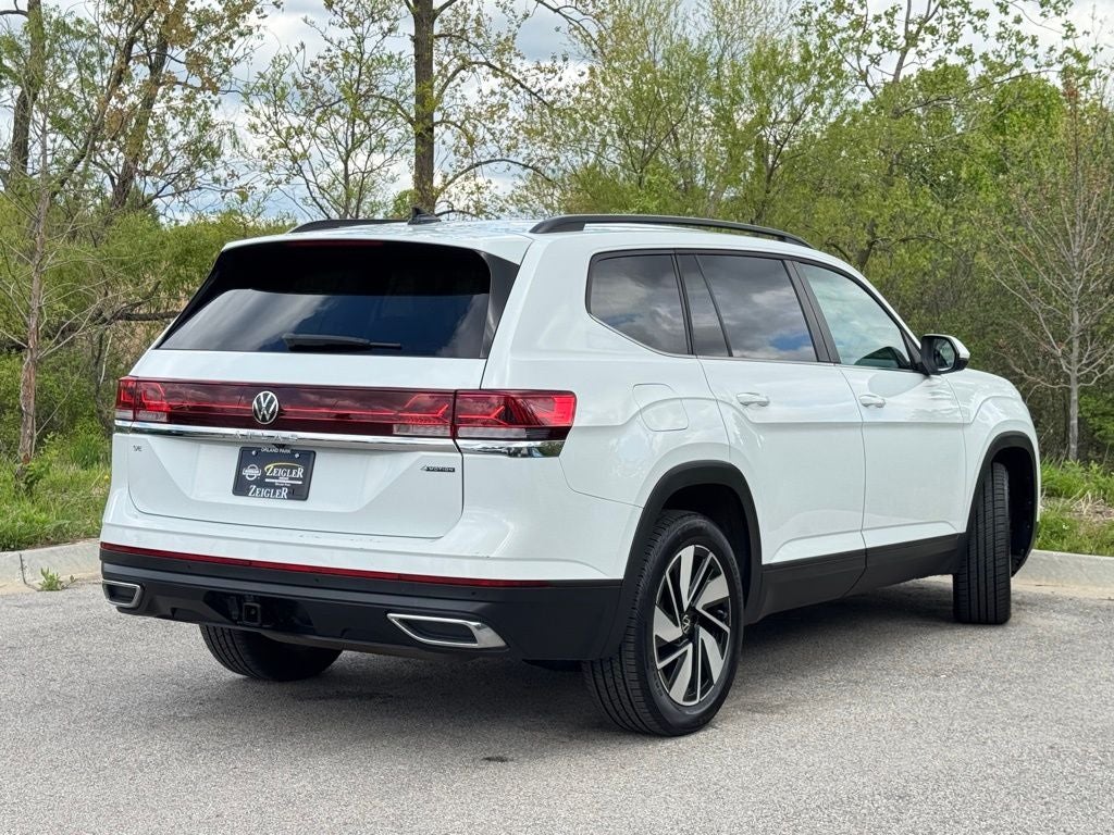 2024 Volkswagen Atlas 2.0T SE w/Technology AWD