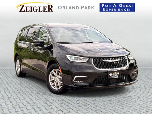 2024 Chrysler Pacifica Touring L FWD