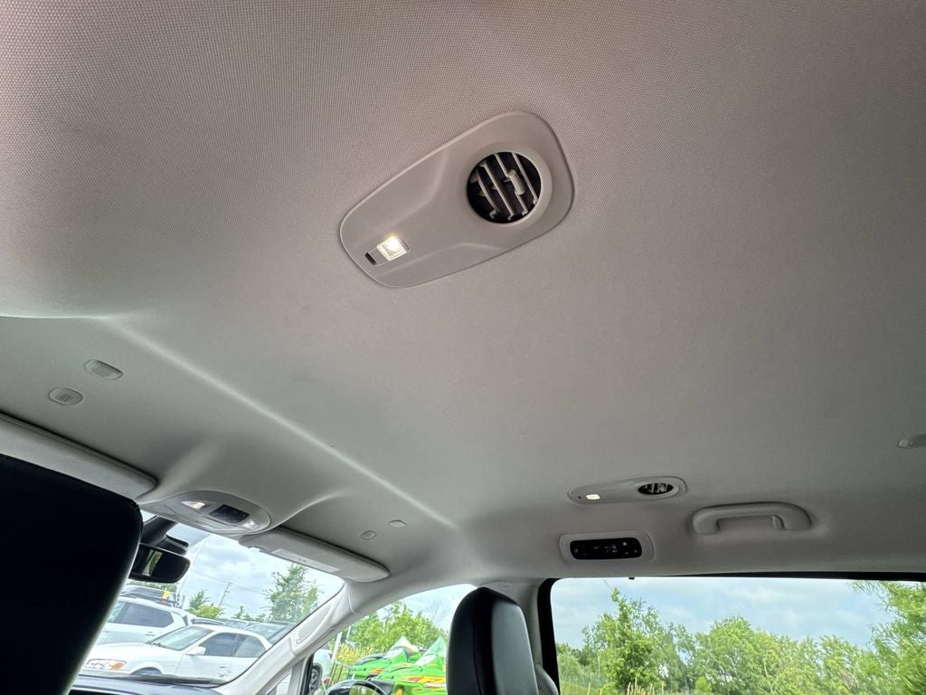 2024 Chrysler Pacifica Touring L FWD