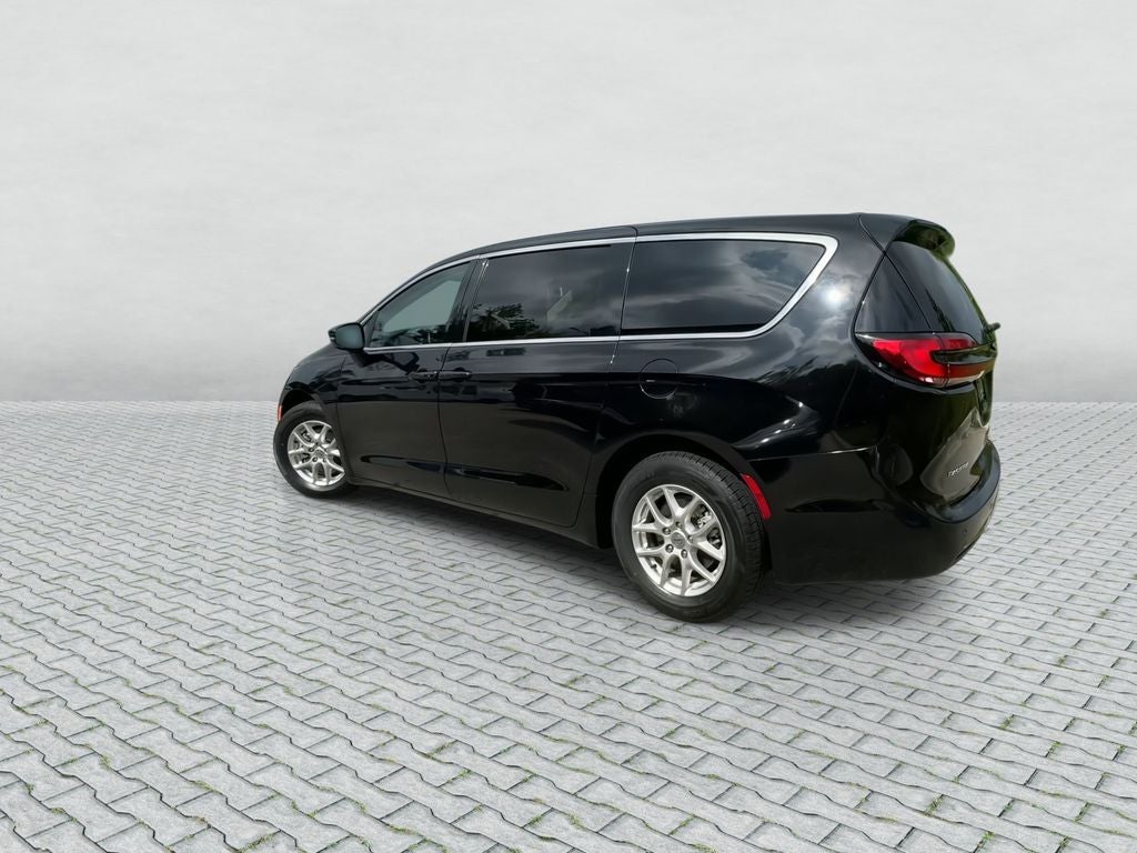 2024 Chrysler Pacifica Touring L FWD