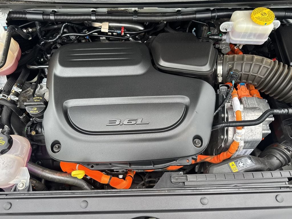 2024 Chrysler Pacifica Hybrid Select