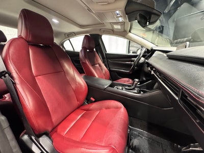2023 Mazda Mazda3 2.5 S Carbon Edition