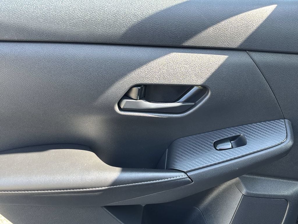 2024 Nissan Sentra SV FWD