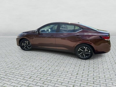 2025 Nissan Sentra SV FWD