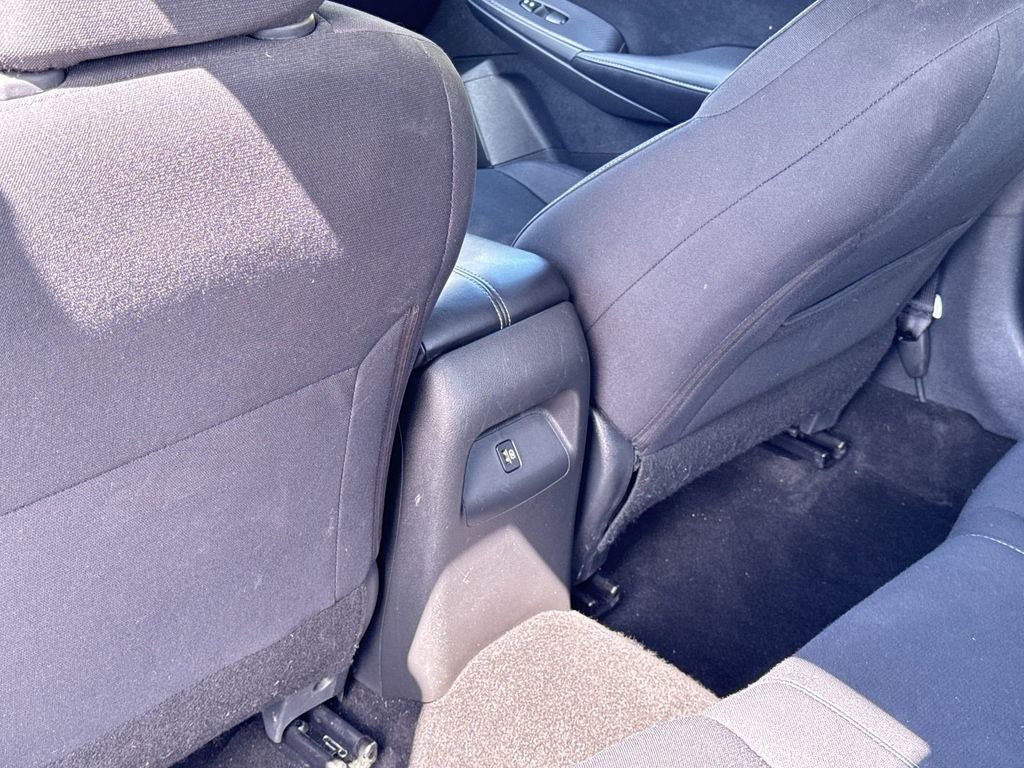 2023 Nissan Sentra SV FWD