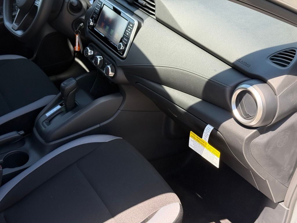 2025 Nissan Versa 1.6 S