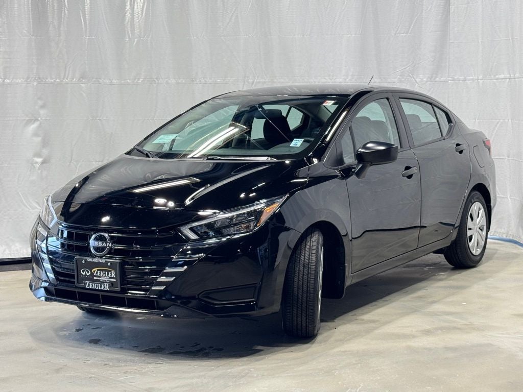 2025 Nissan Versa 1.6 S