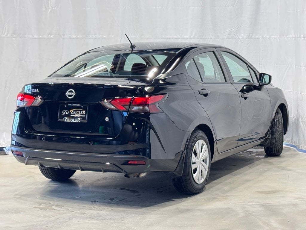 2025 Nissan Versa 1.6 S