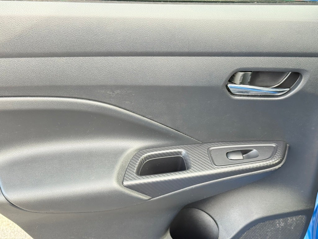 2023 Nissan Versa 1.6 SV