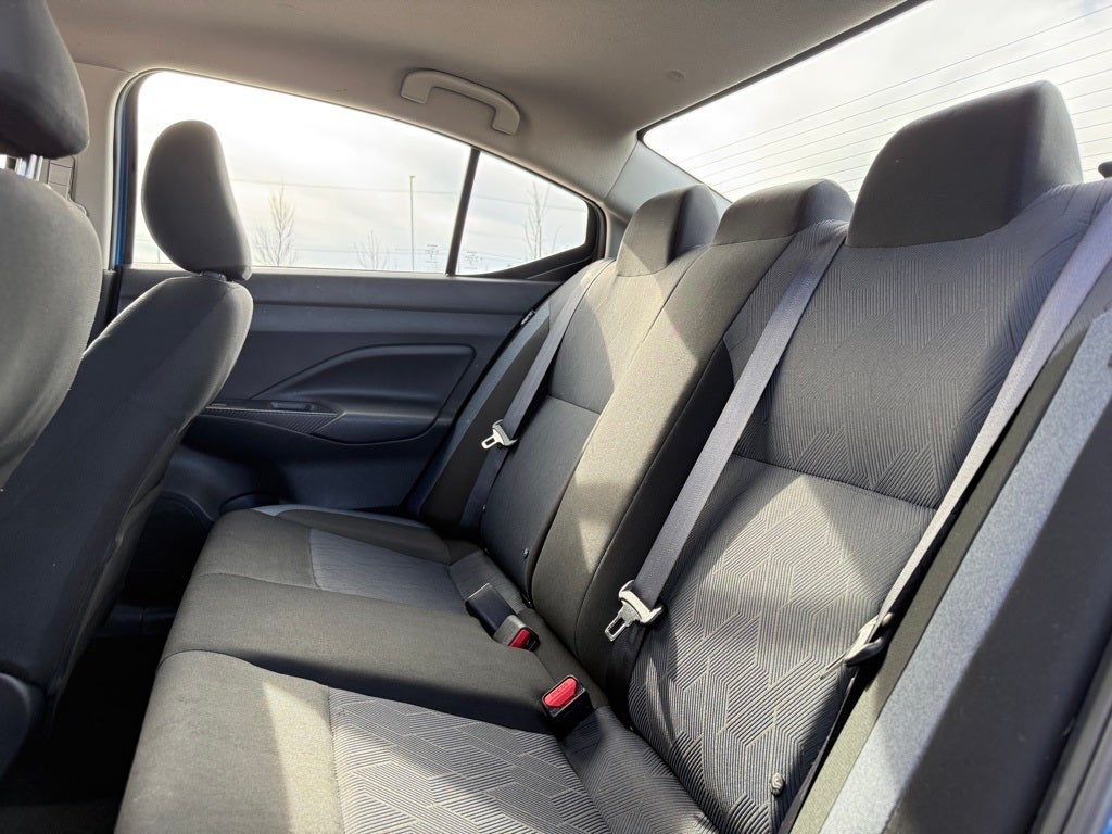 2023 Nissan Versa 1.6 SV