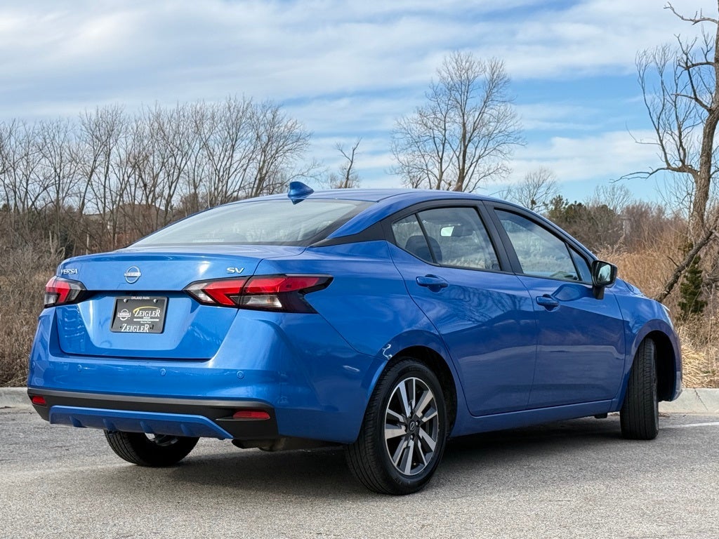 2023 Nissan Versa 1.6 SV