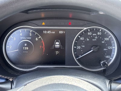 2024 Nissan Versa 1.6 SV FWD