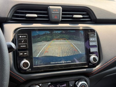 2025 Nissan Versa 1.6 SR FWD