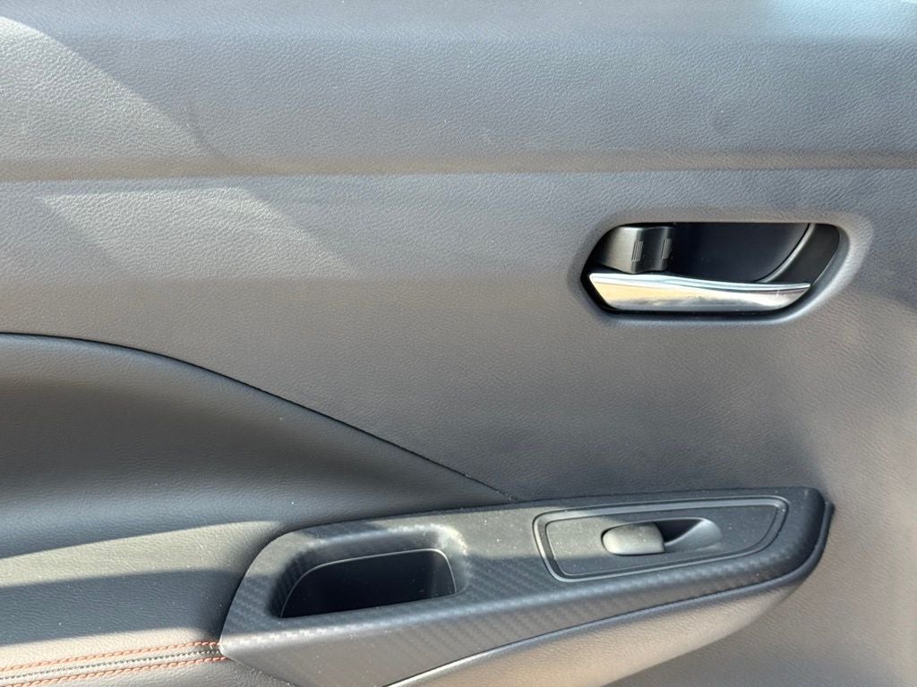 2025 Nissan Versa 1.6 SR FWD