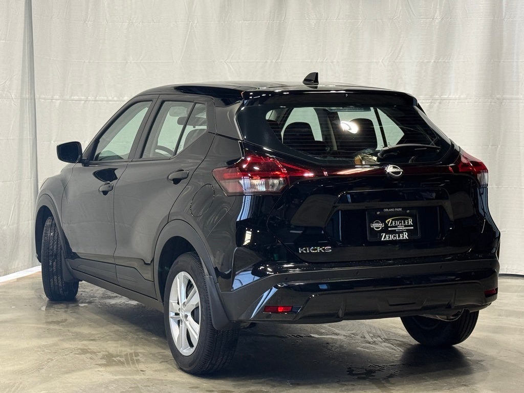 2024 Nissan Kicks S