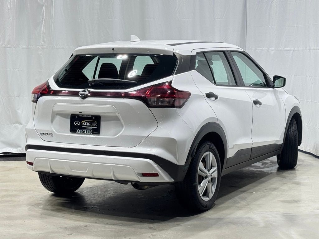 2023 Nissan Kicks S