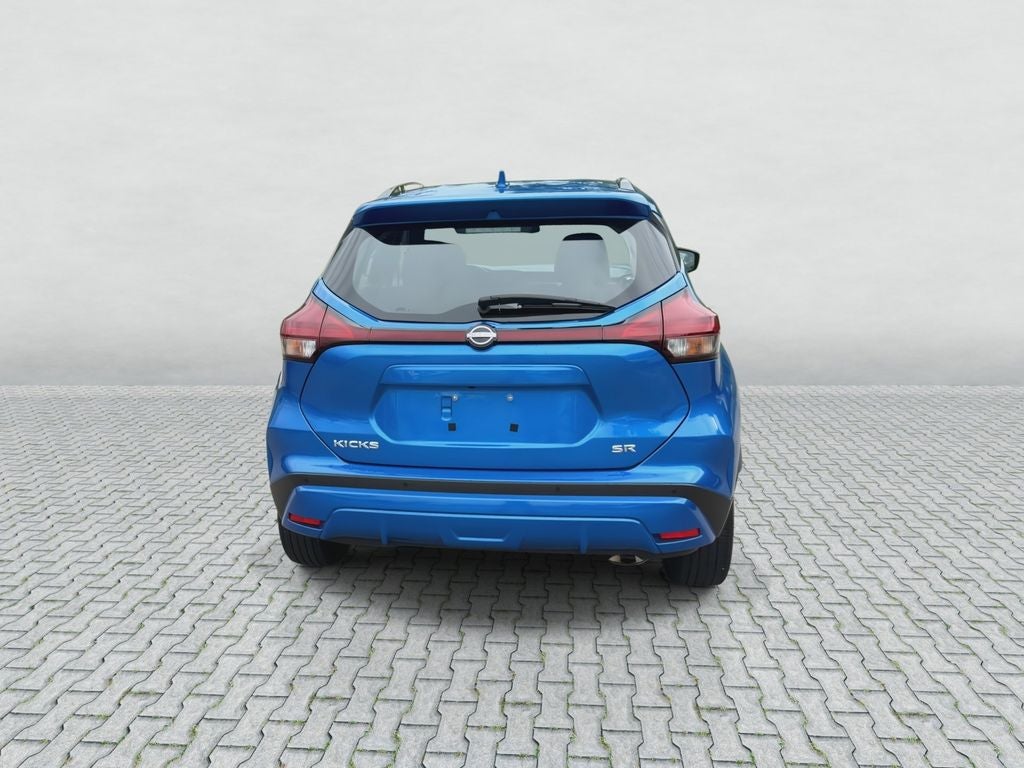 2024 Nissan Kicks SR FWD