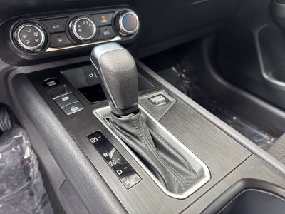 2025 Nissan Kicks S FWD