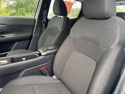 2025 Nissan Kicks S FWD