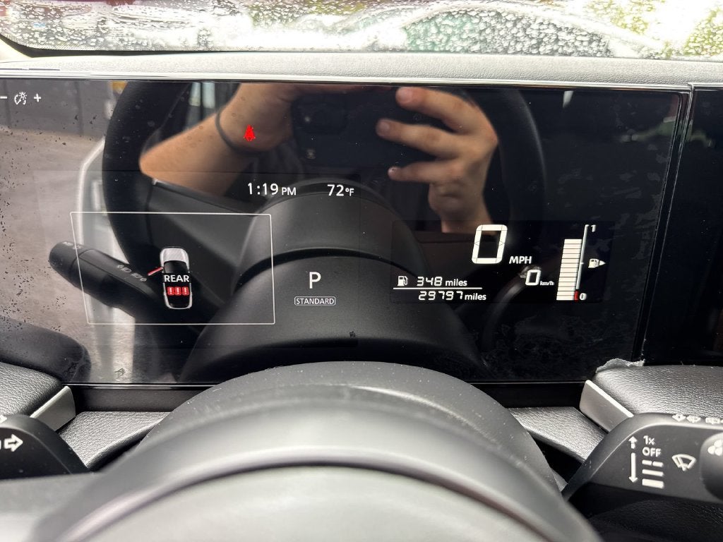 2025 Nissan Kicks S FWD
