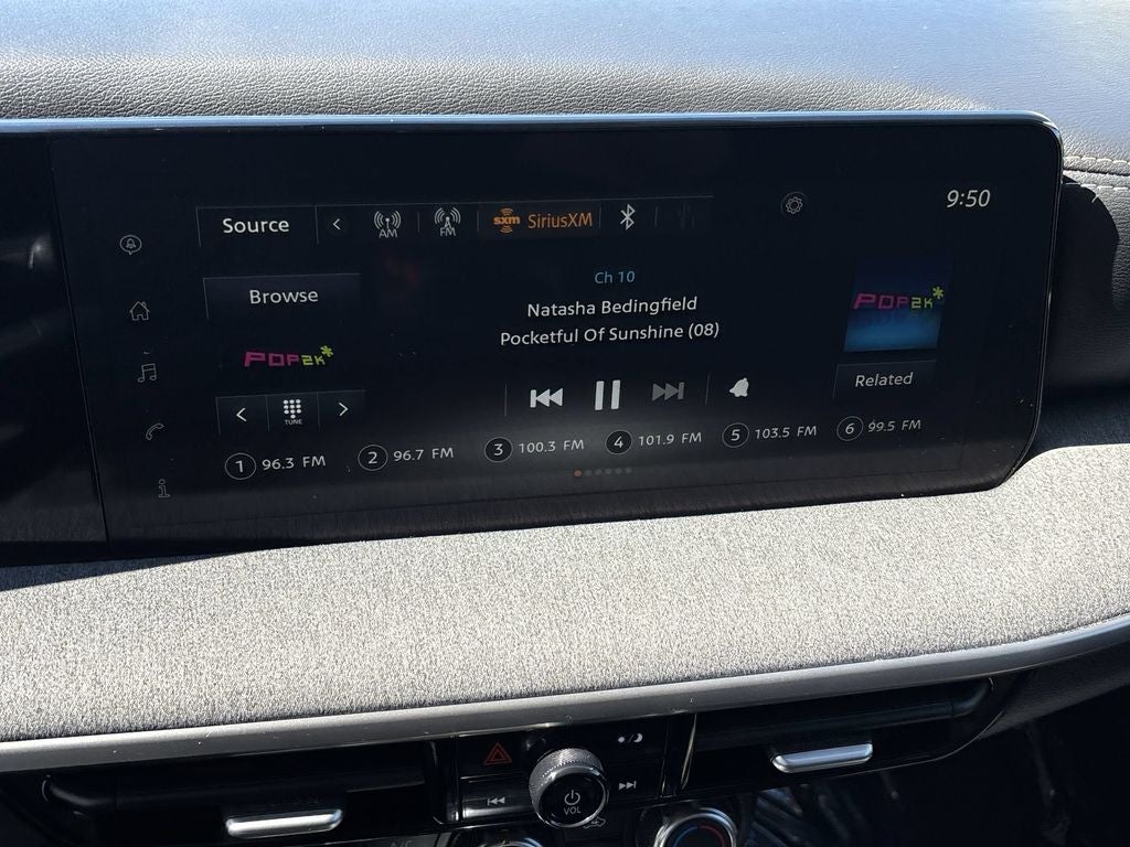 2025 Nissan Kicks SV AWD